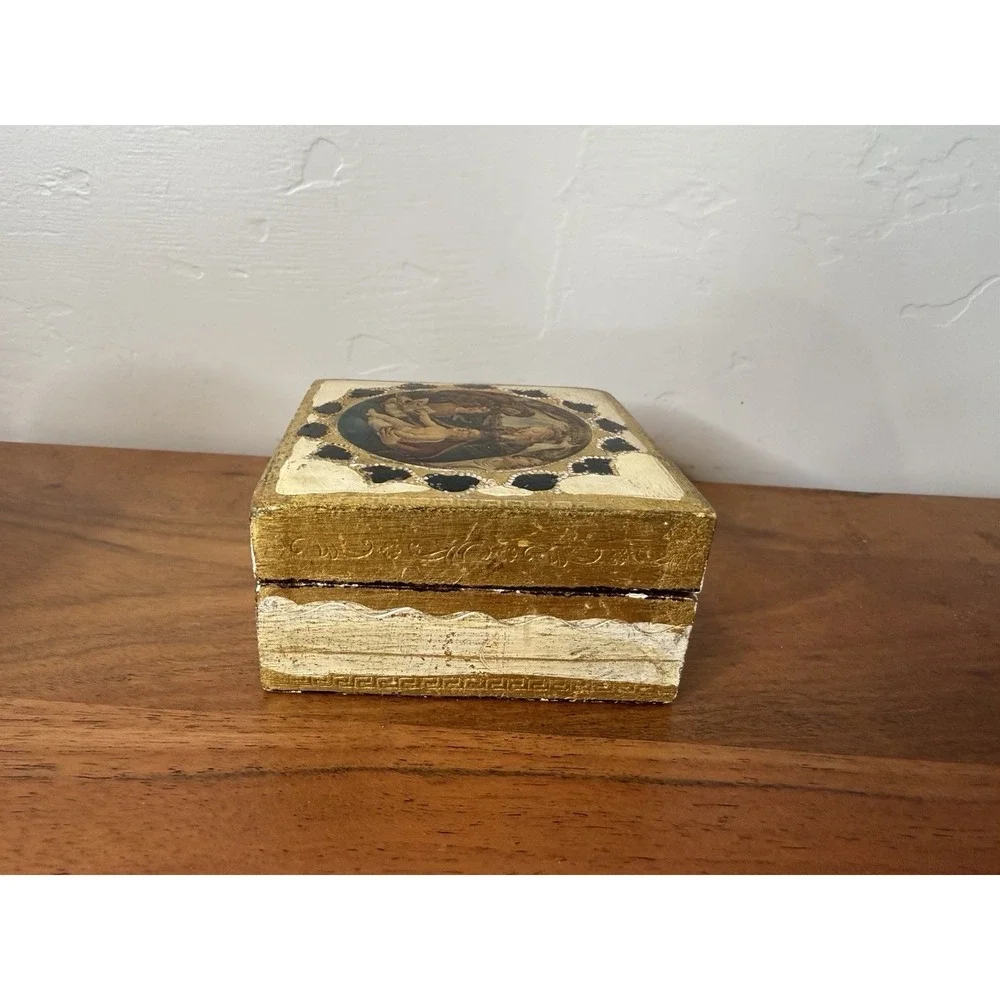 Vintage Handmade in Italy Gold Leaf Wood Trinket Jewelry Box Florentine